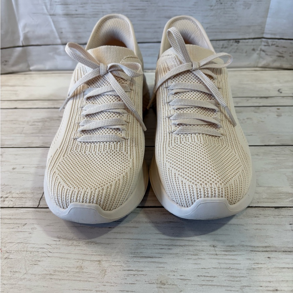 Skechers Women’s Slip-Ins Sneakers